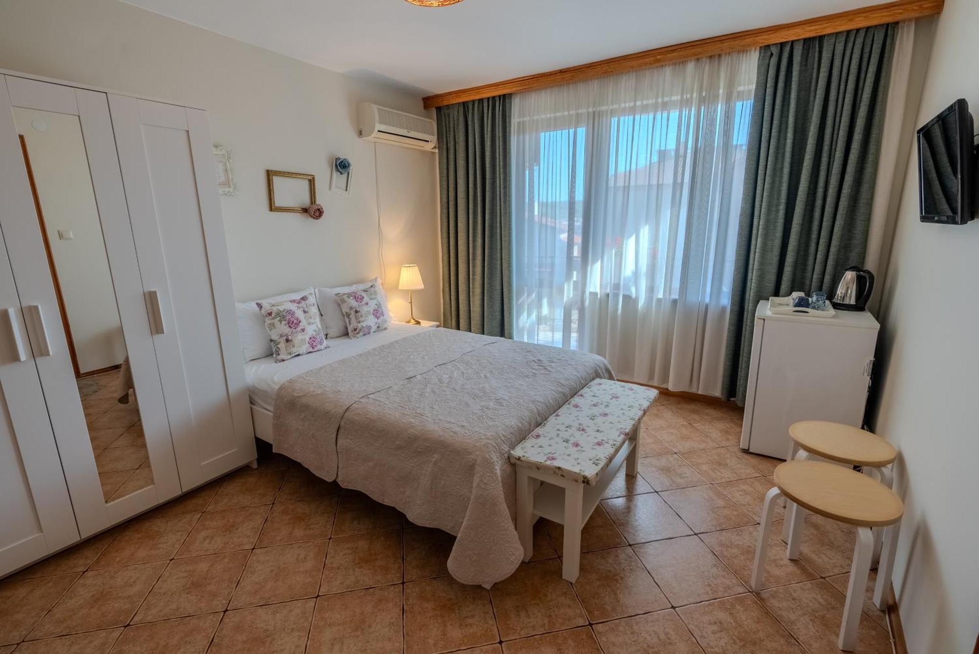 Kalina Guest Rooms โซโซโปล ภายนอก รูปภาพ